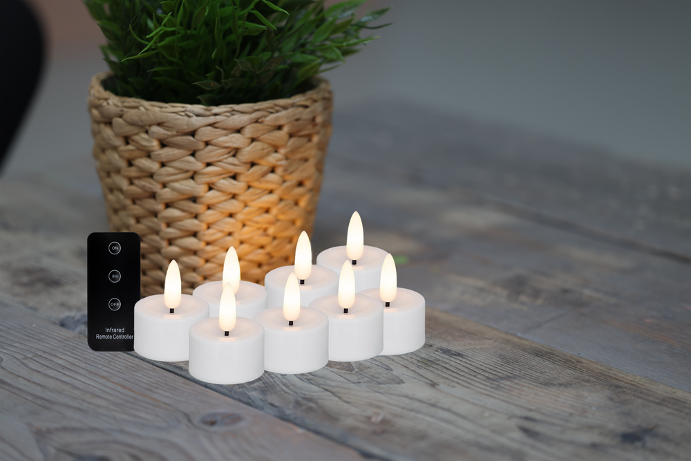 Fyrfadslys i plast - 8 pak