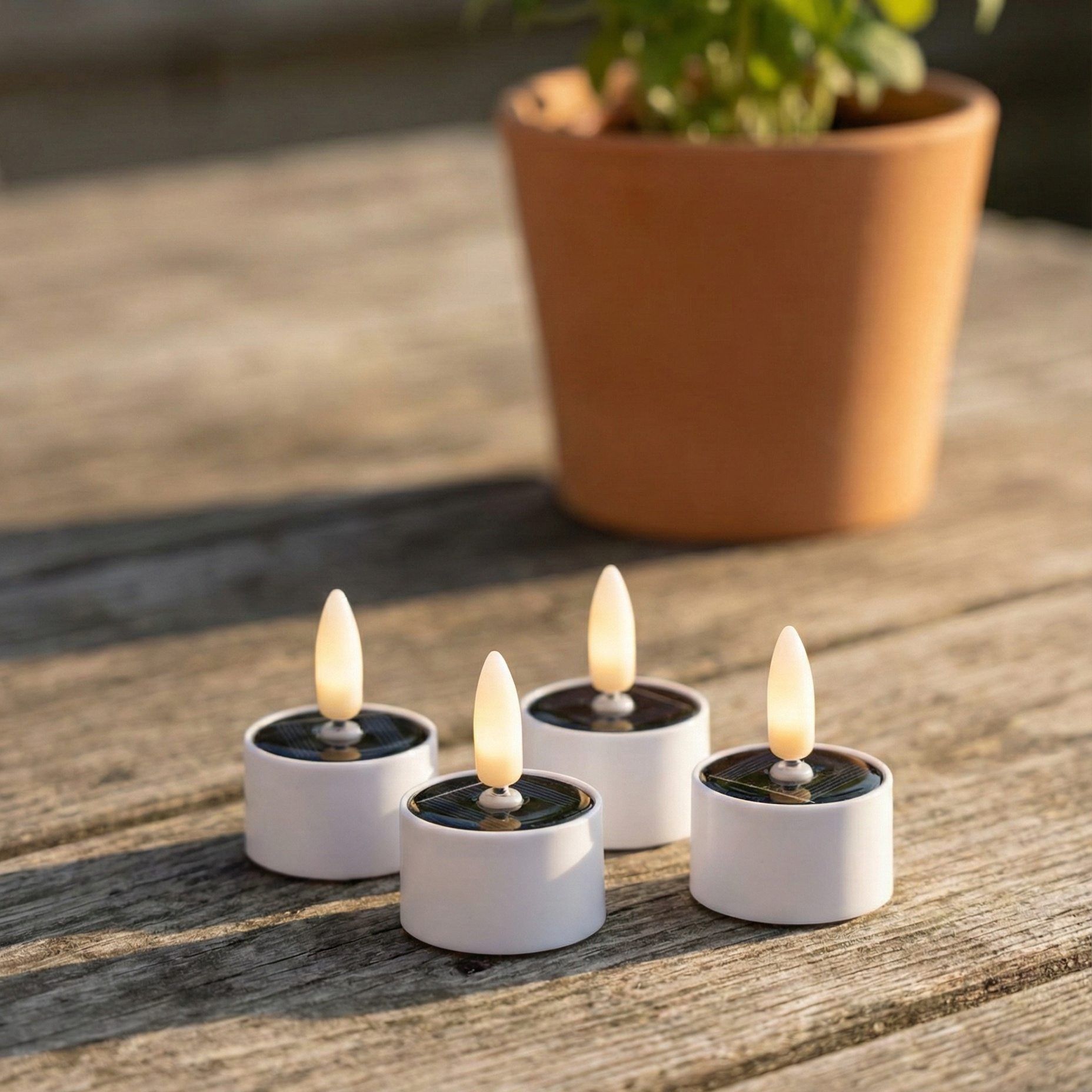 Solcelle Fyrfadslys – 4 stk. (Ø3,7 x H2,2 cm, IP44) Premium LED