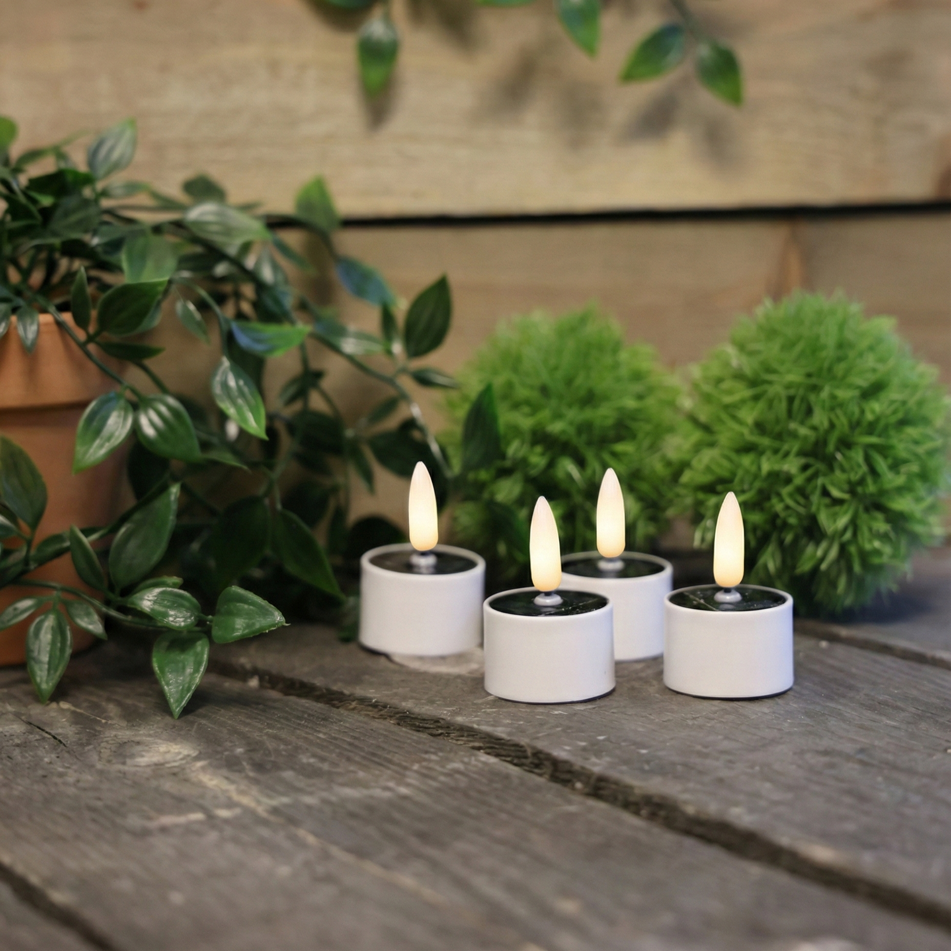 Solcelle Fyrfadslys – 4 stk. (Ø3,7 x H2,2 cm, IP44) Premium LED