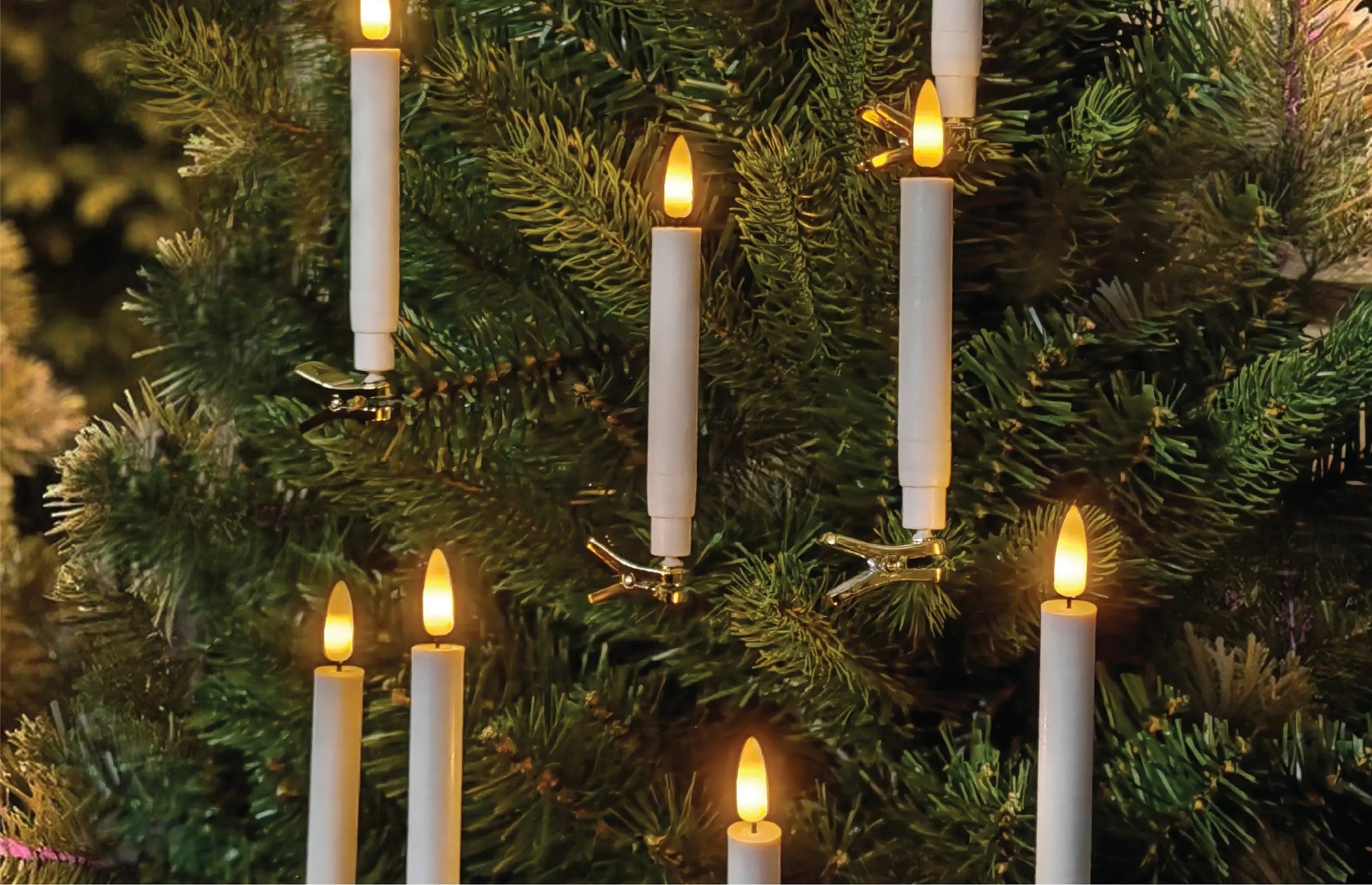 LED juletræslys 10 stk. med timerfunktion – trådløse lys med naturtro flamme, perfekt til sikker julestemning og pynt på juletræet.
